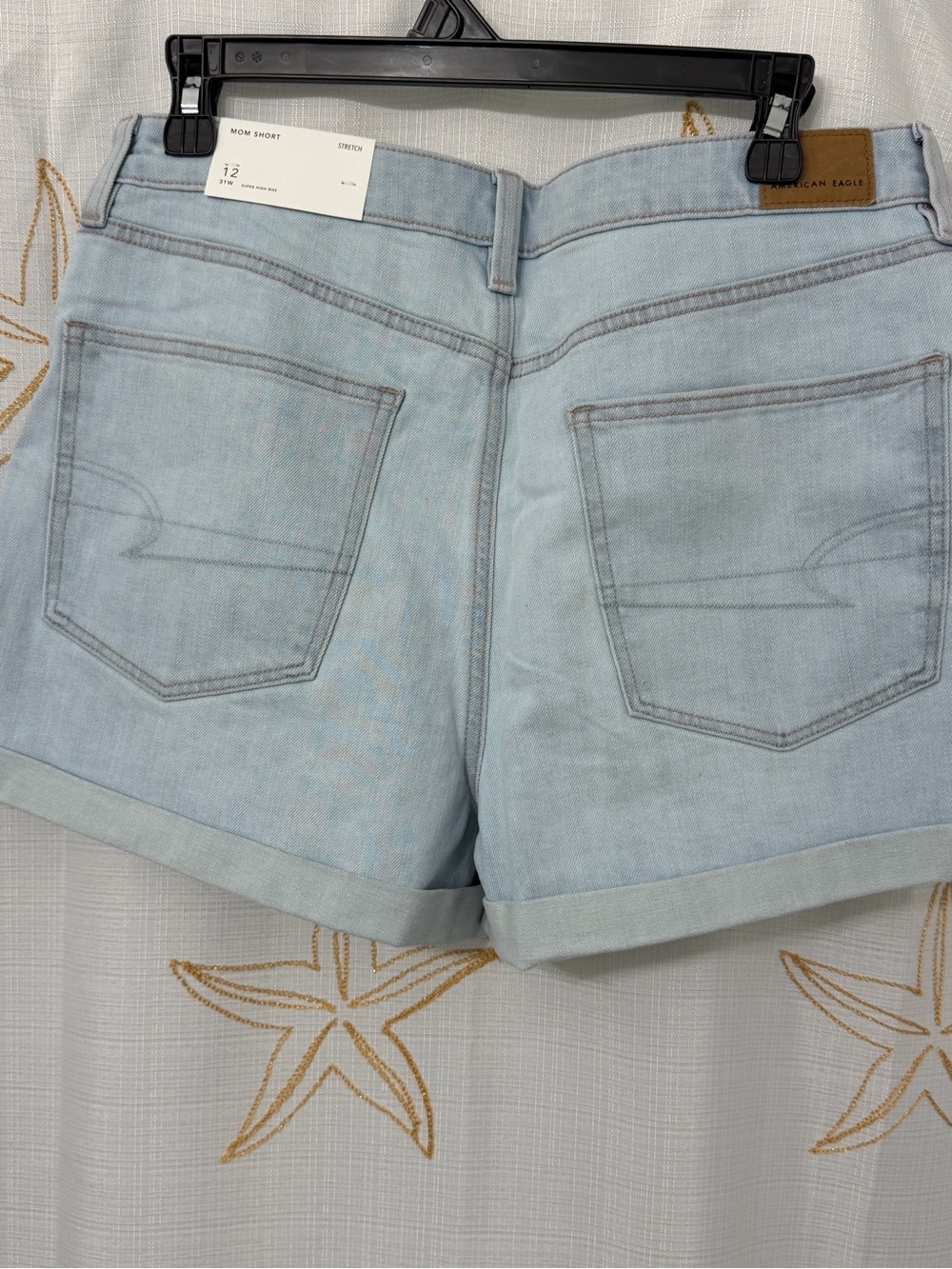 American Eagle Outfitters Light Blue Denim Mom Shorts Strech size 12 new